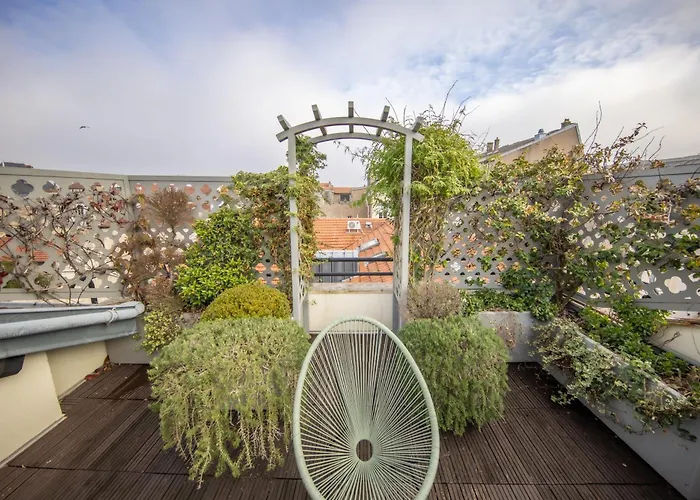 Loft Design Avec Toit-terrasse En Hyper Centre